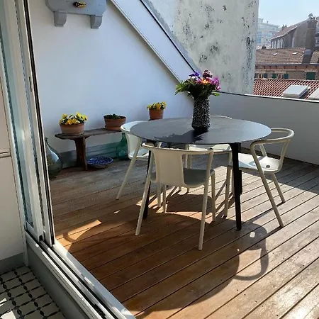 Apartment Loft En Duplex Avec Terrasse Halles