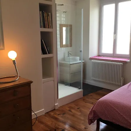 Loft En Duplex Avec Terrasse Halles Lejlighed